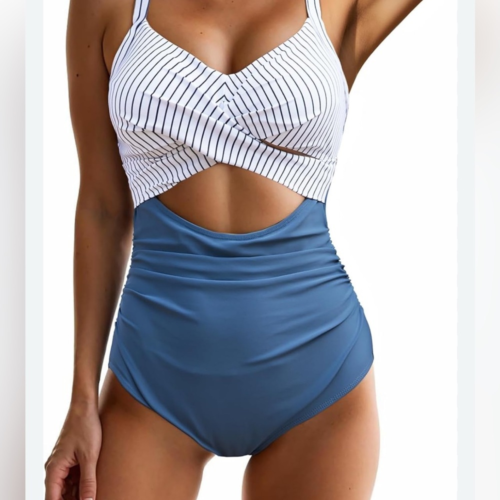 Eomenie Bathing Suit, Size L - NWT!
